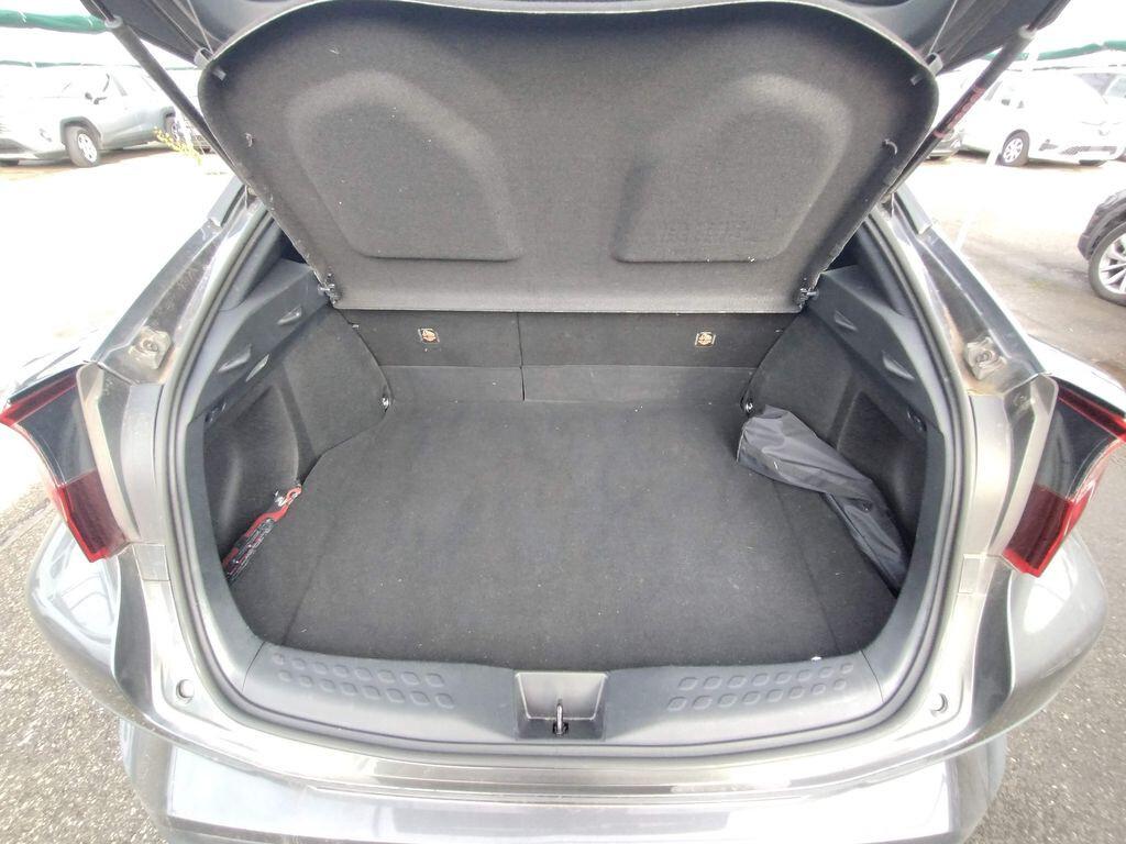 Toyota C-HR 1.8 HYBRID NAVI+FULL LED+RCAM+PRIVACY+CRUISE+ADAS