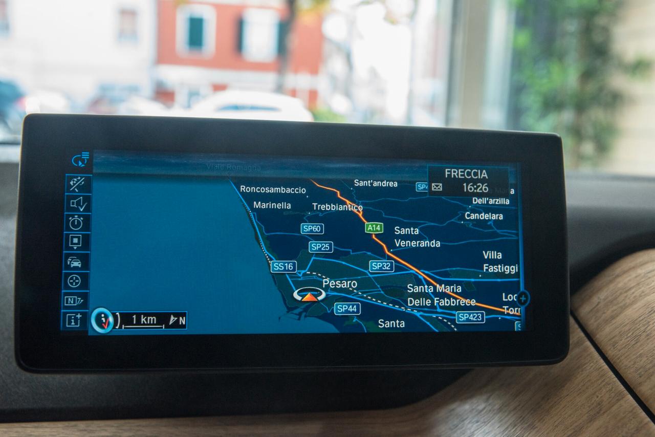 BMW i3 90AP CV170 ADVANTAGE OK NEOPATENTATI PELLE NAVI CERCHI 19 AUTOMATICO