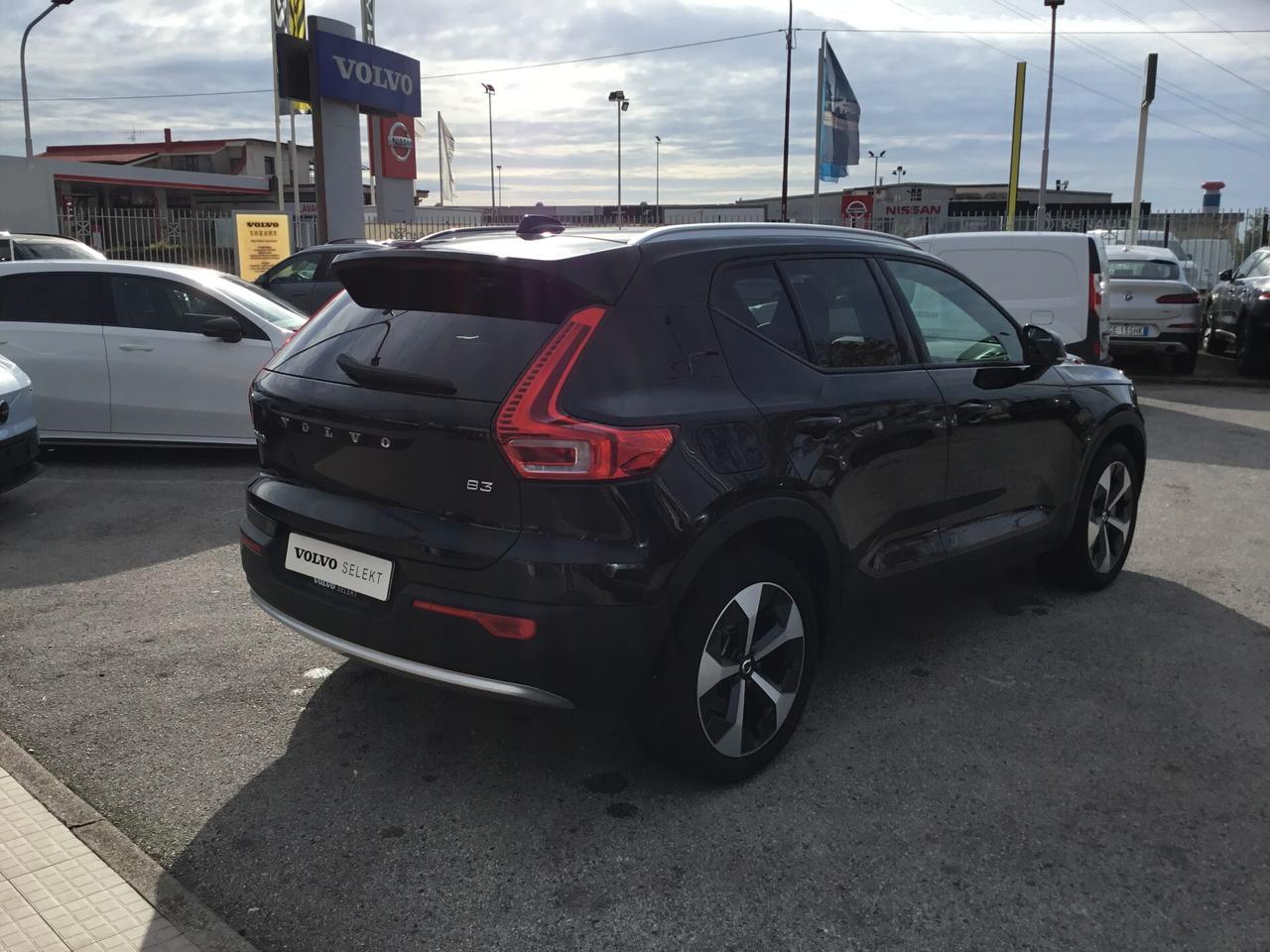 Volvo XC40 B3 Core Cambio Automatico