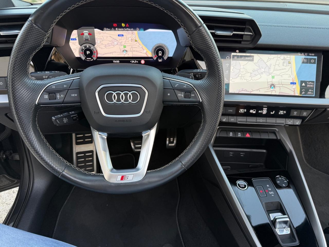 Audi A3 s-line SPB 35 TDI S tronic Identity Black