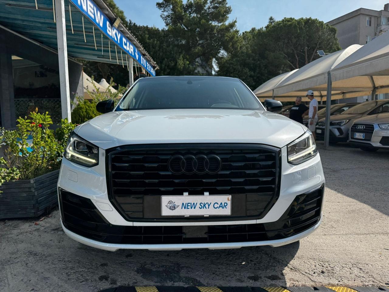 Audi Q2 30 TDI S tronic Identity Black