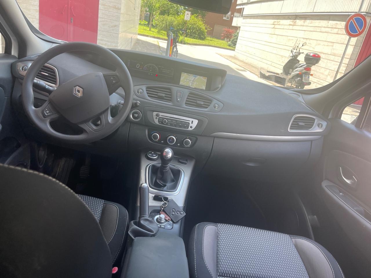 Renault Scenic Scénic XMod 1.5 dCi 110CV Start&Stop Bose