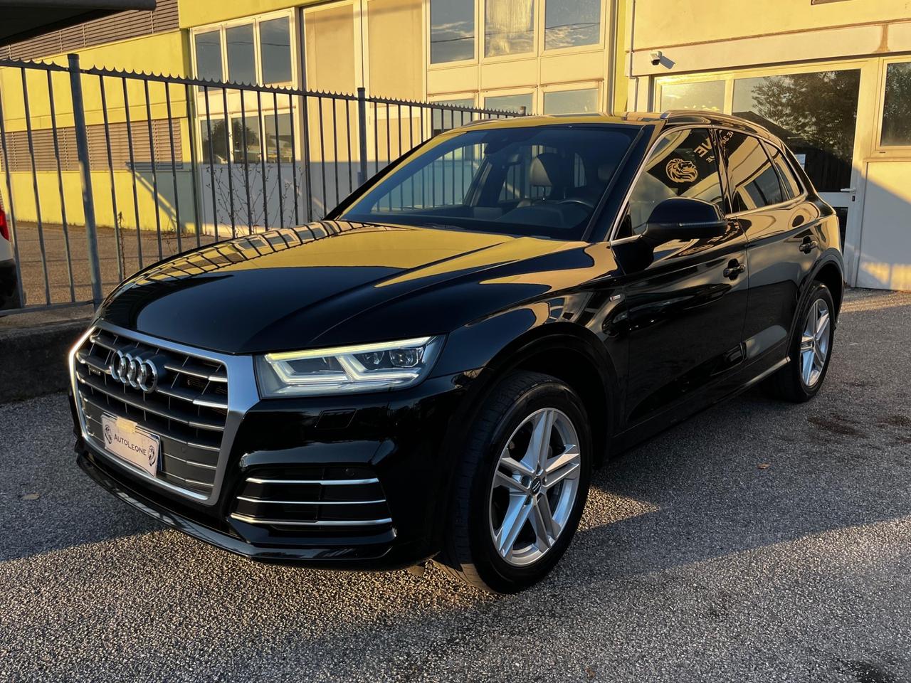 Audi Q5 40 TDI quattro S tronic line plus
