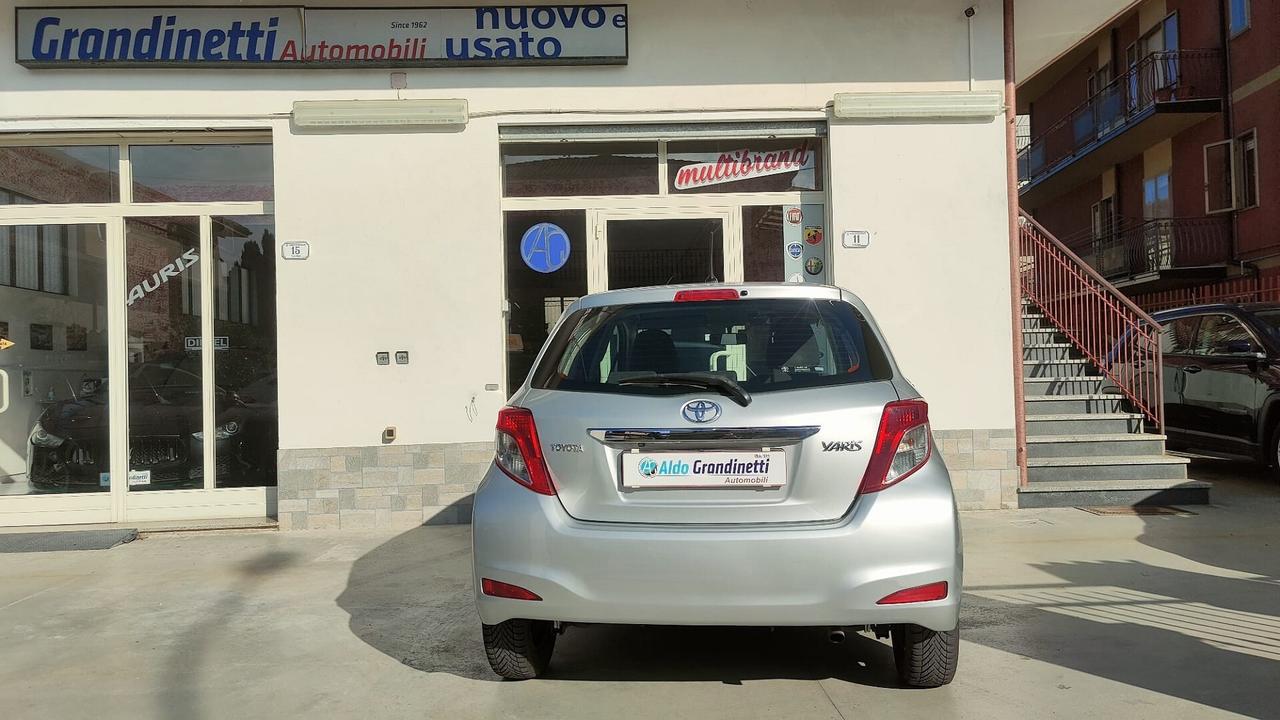 Toyota Yaris 1.4 D-4D Lounge anno 2013