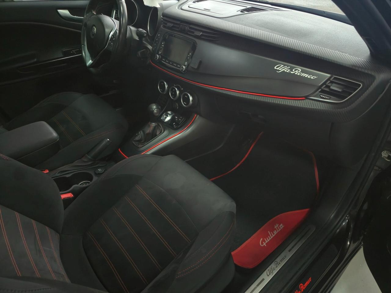 Alfa Romeo Giulietta 1.6 JTDm-2 120 CV Distinctive