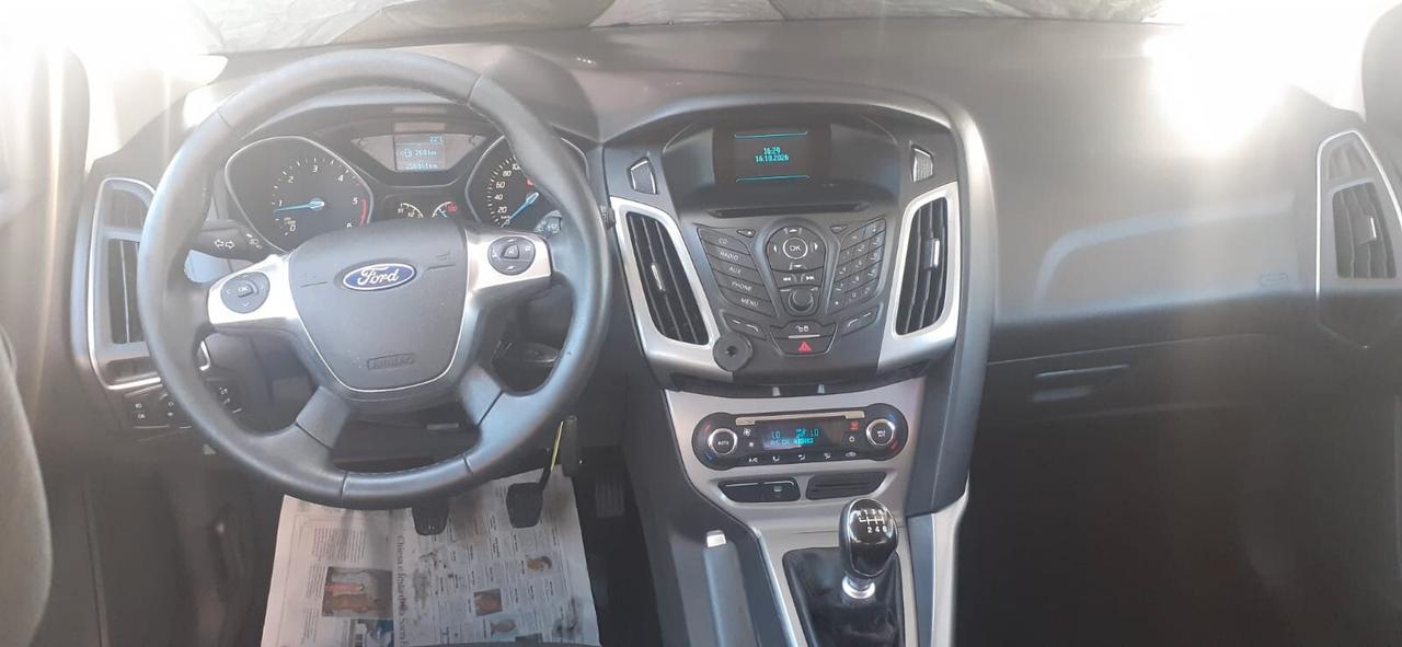 Ford Focus 2014 - 1.6 TDCi 115 CV Lb automobili