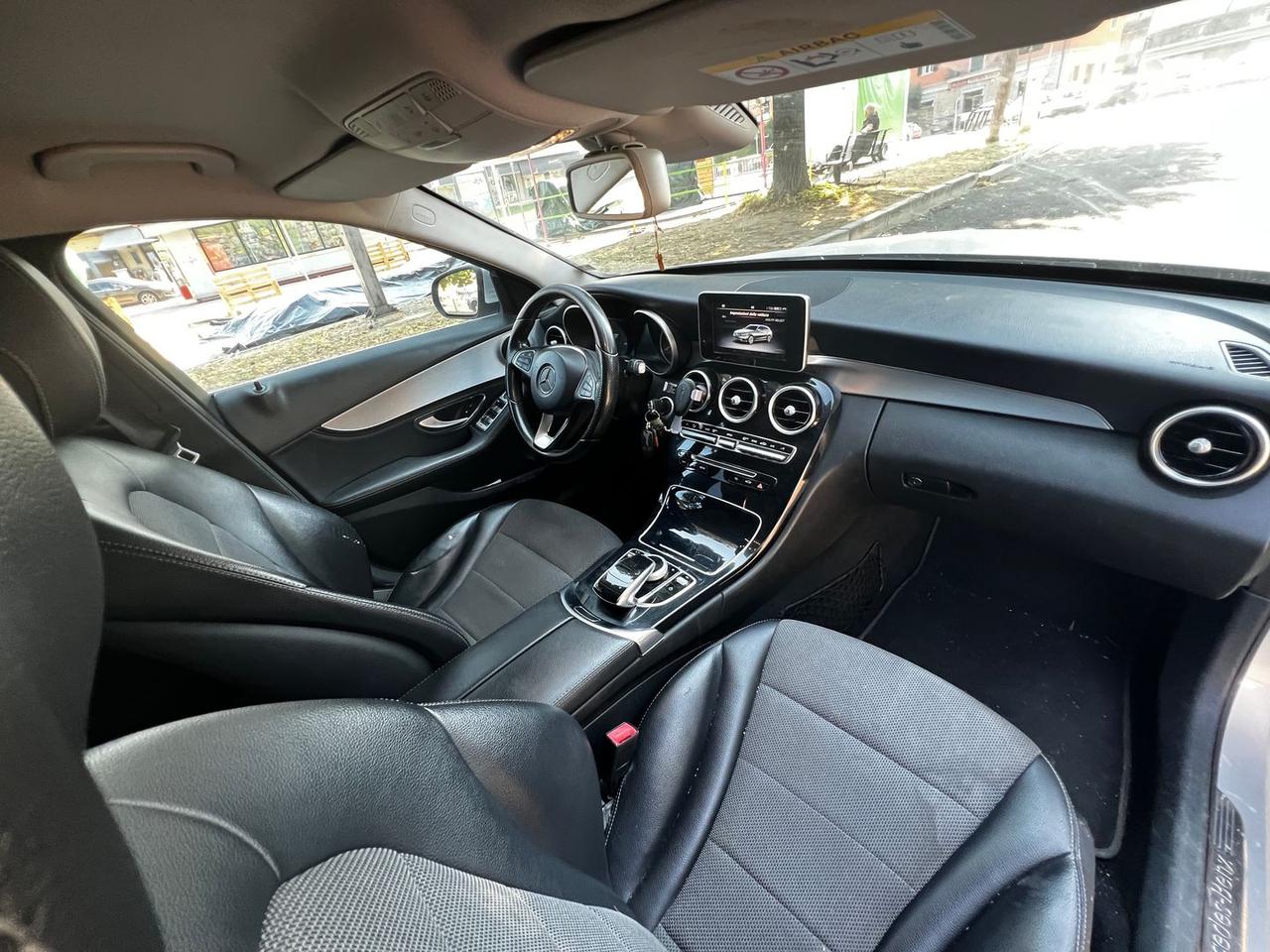 Mercedes-Benz C 220 C-Class C #11525