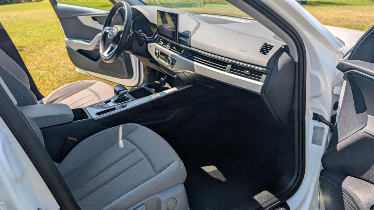 Audi A4 Avant 35 TDI/163 CV S tronic VIRTUAL COCKPIT