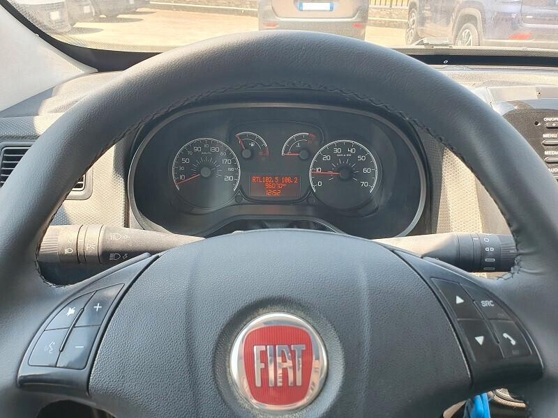 FIAT Doblò 1.6 MJ 105CV Cargo Scaffali B&M 09.2014