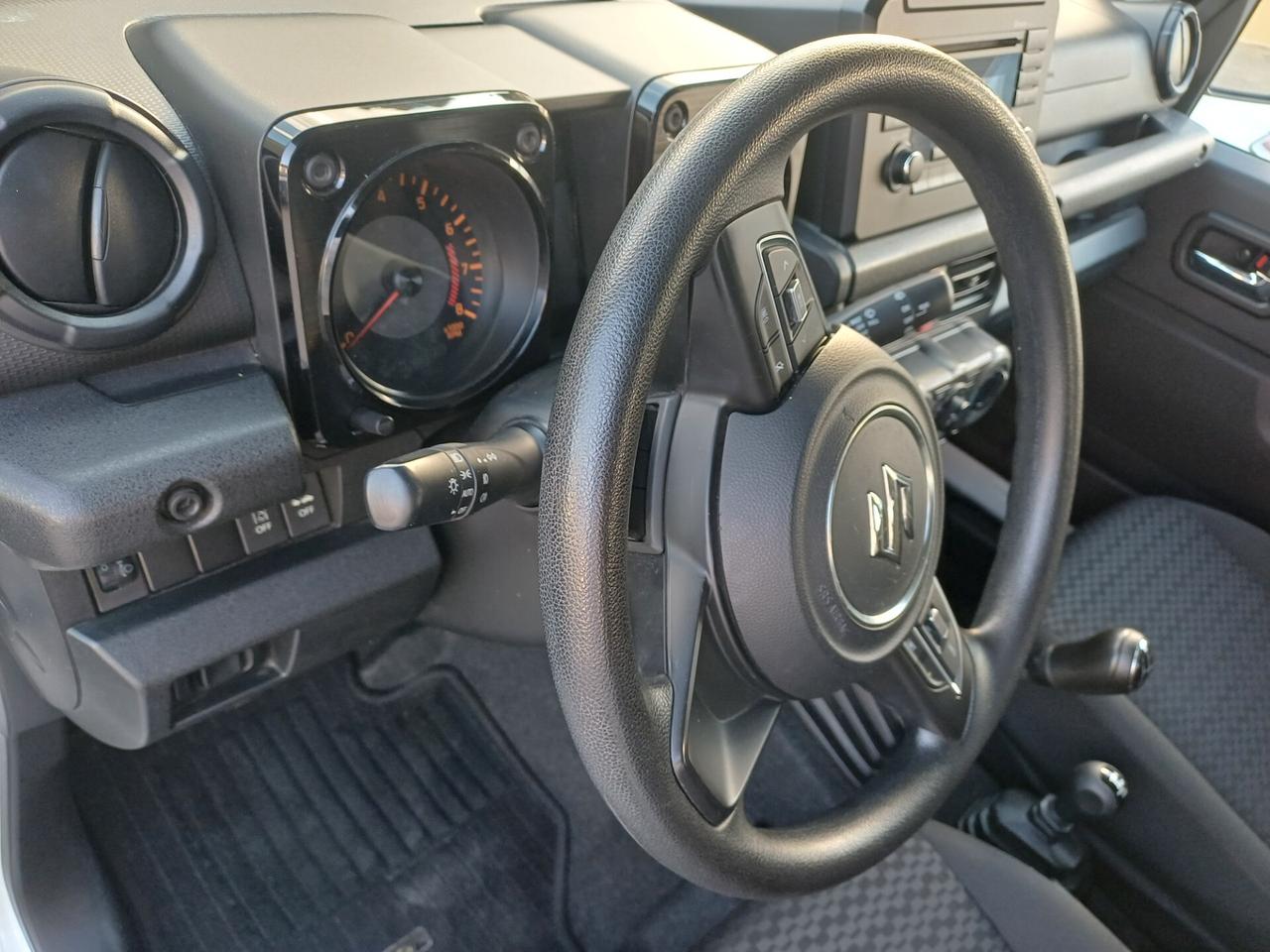 Suzuki Jimny 1.5 4X4
