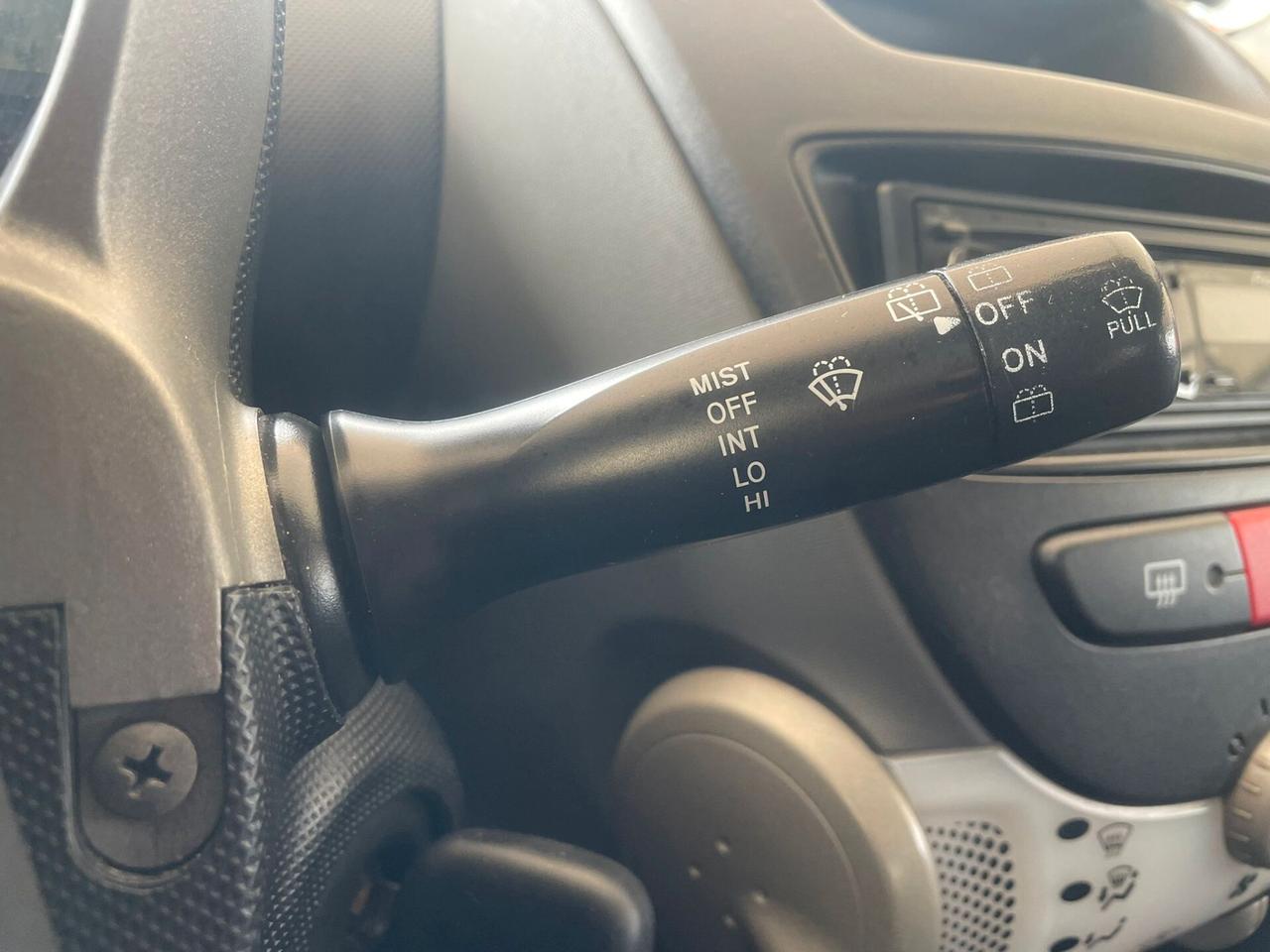 Toyota Aygo 1.0 12V VVT-i 5 porte Sol