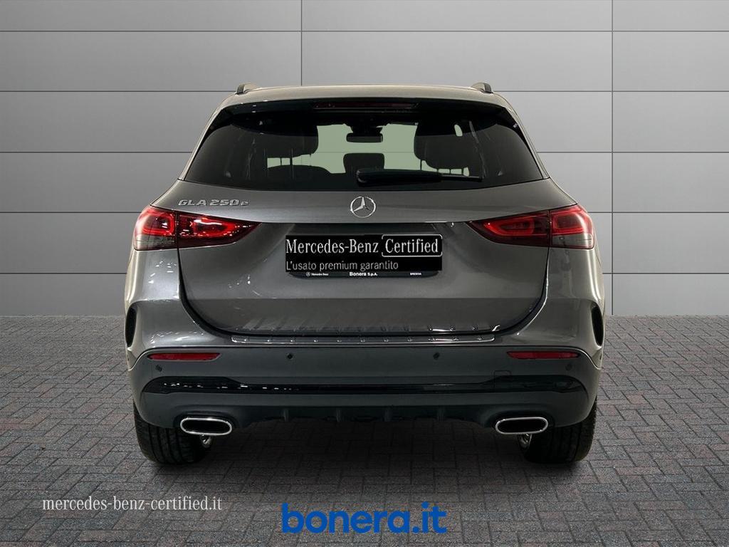 Mercedes GLA 250 250 EQ-POWER Premium Speedshift DCT AMG 8G