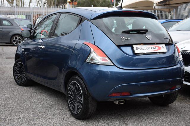 LANCIA Ypsilon 1.0 FireFly 5 p. S&S Hybrid Gold **5 POSTI**
