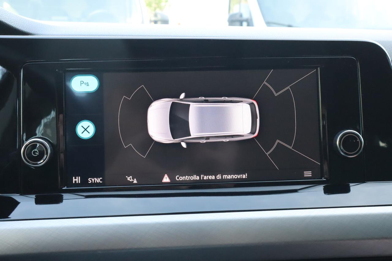 Volkswagen Golf 2.0 TDI DSG ACC DIGITAL LED