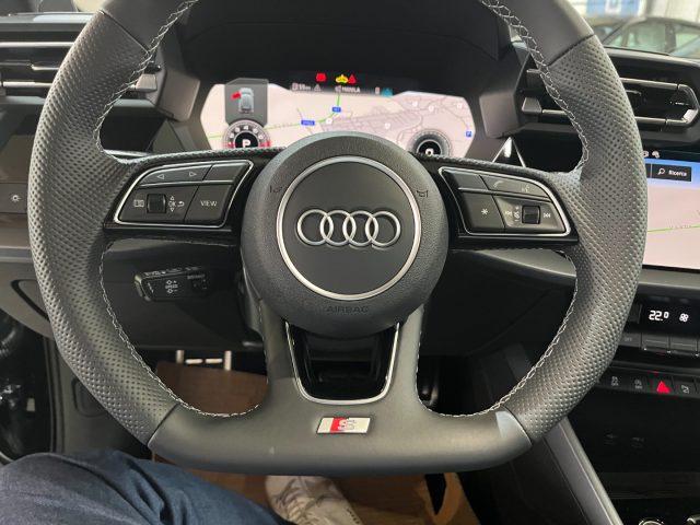 AUDI A3 SPB 35TFSI Stronic S line Sline BLACL LINE/MATRIX
