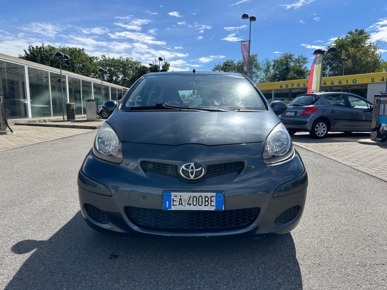 Toyota Aygo 1.0 12V VVT-i 5 porte Sol GPL