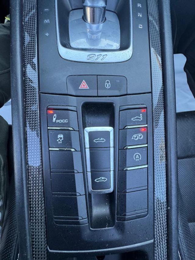 PORSCHE 911 3.0 Targa 4 GTS