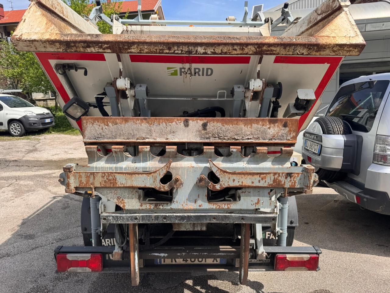 IVECO DAILY 35-NP METANO 2018 COMPATTATORE FARID RIFIUTI