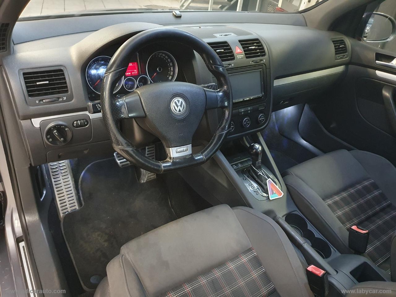 VOLKSWAGEN Golf 2.0 16V TFSI 3p. DSG GTI