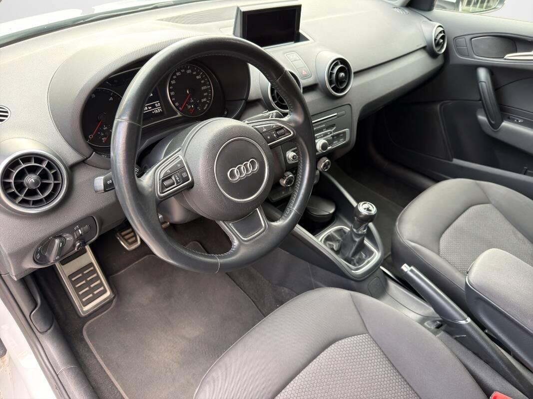 Audi A1 1.4 tdi 90CV Admired