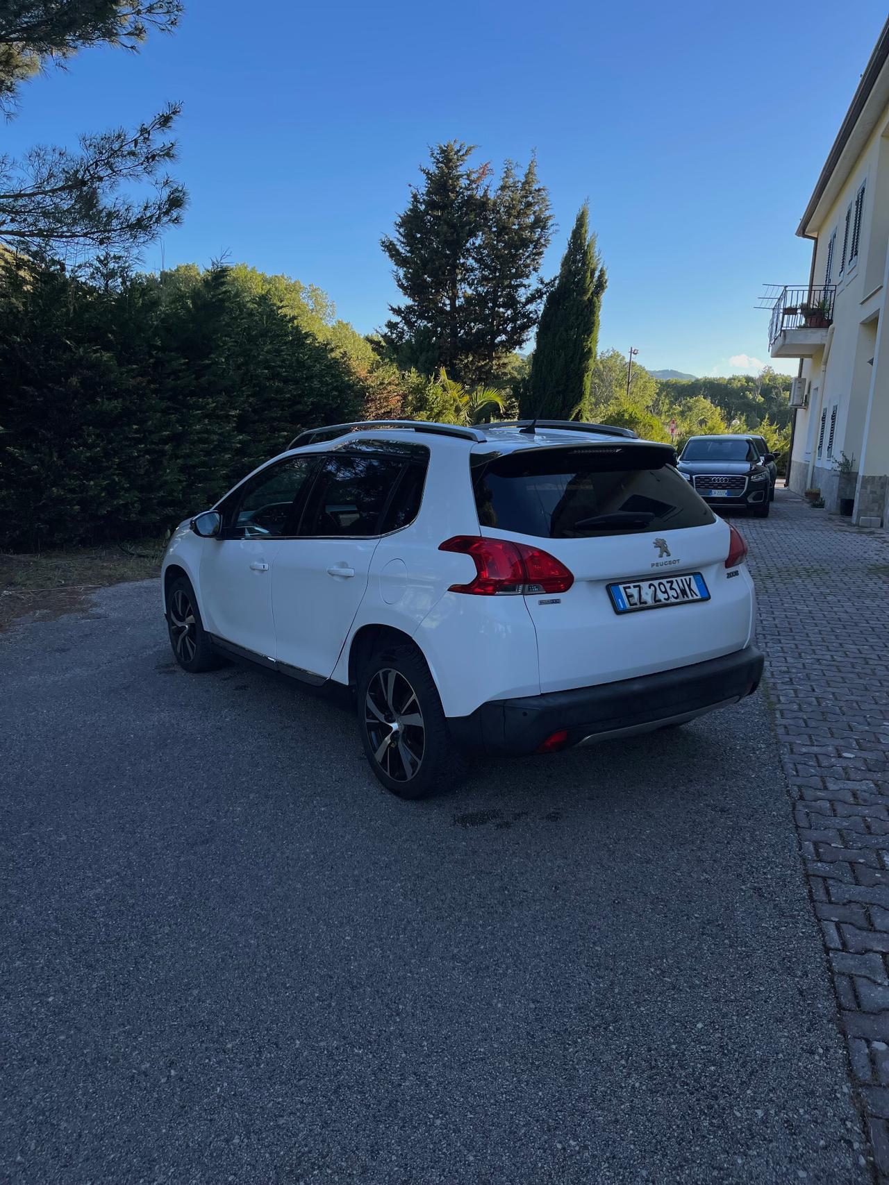 Peugeot 2008 1.6 BLUEHDI ALLURE S&S CON SISTEMA START&STOP