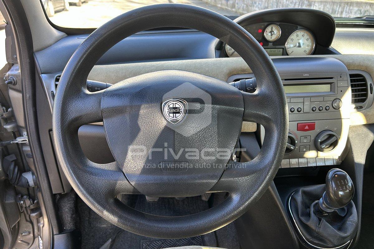 LANCIA Ypsilon 1.2 16V Argento