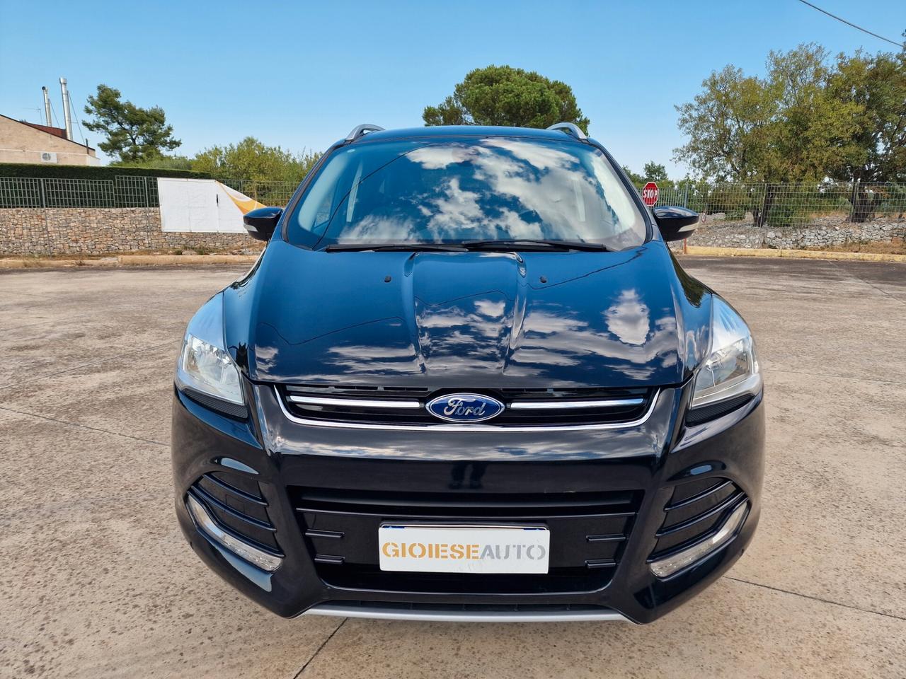 Ford Kuga 2.0 TDCI 140 CV 2WD Titanium