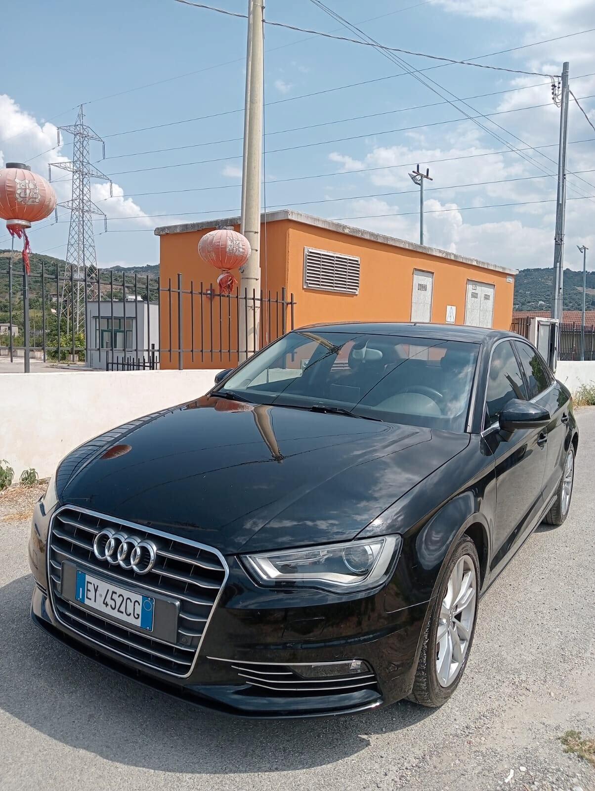Audi A3 Sedan 1.6 TDI clean diesel quattro edition