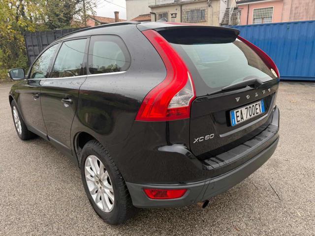 VOLVO XC60 2.4 D 175 CV FWD DRIVe Summum senza lavoro da fare