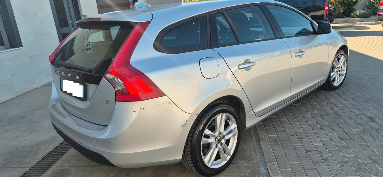 Volvo V60 1.6 hdi 115 cv