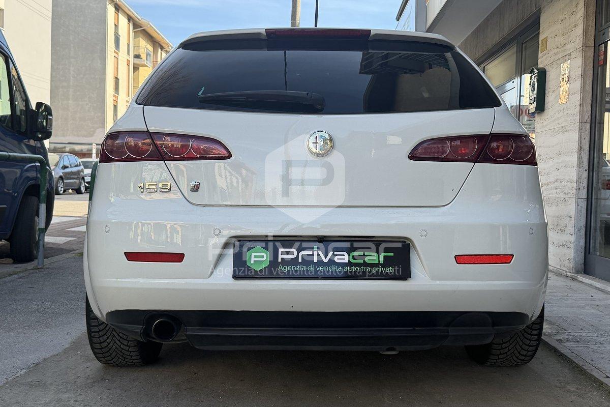 ALFA ROMEO 159 2.0 JTDm Sportwagon Distinctive