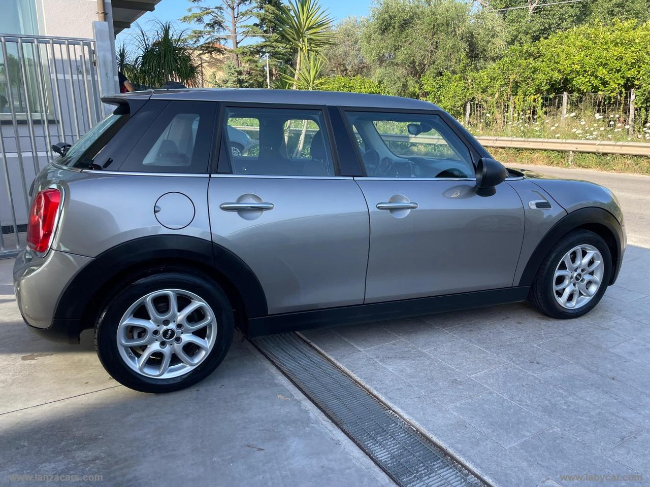 MINI Mini One D 5 porte