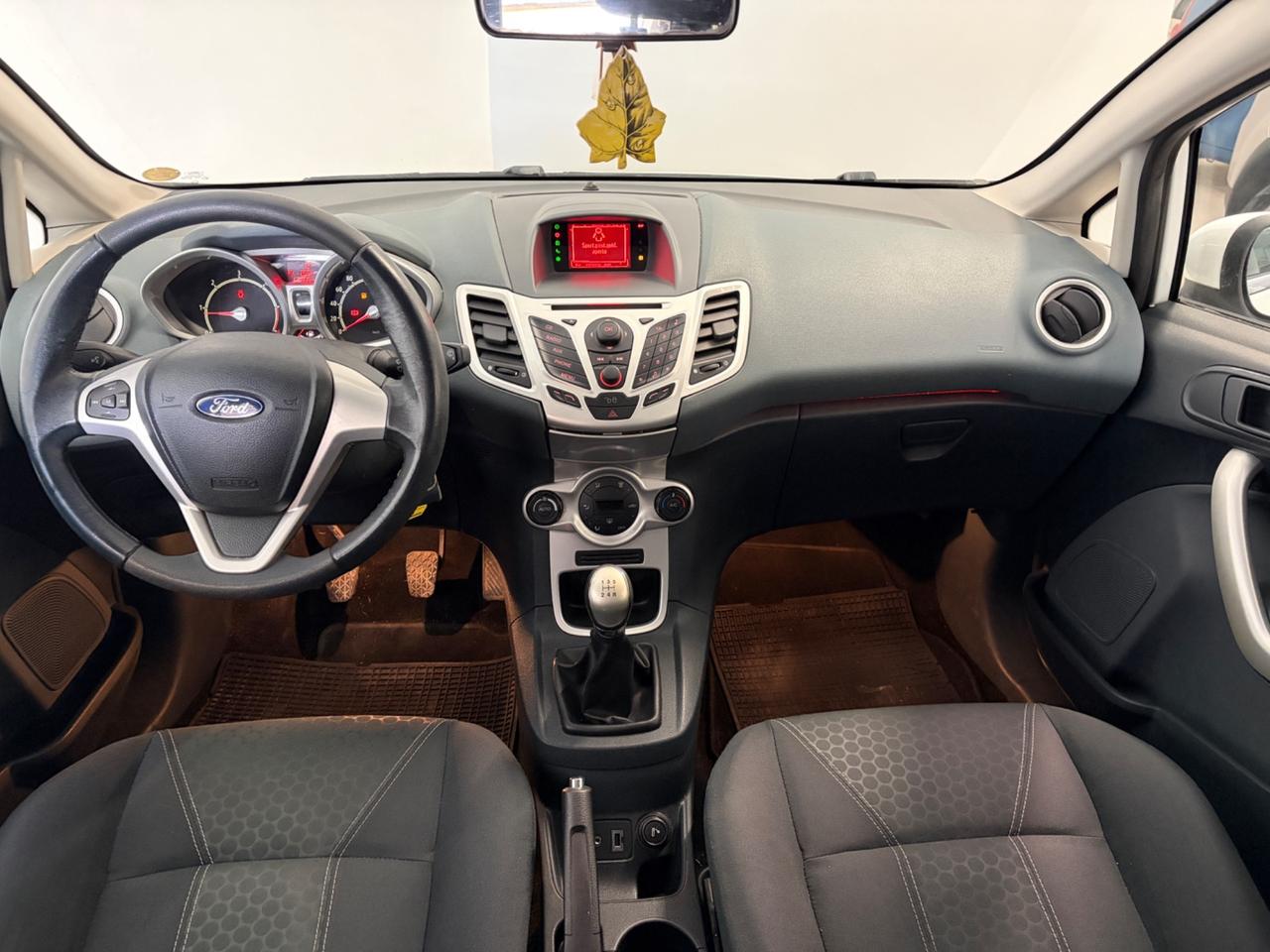 Ford Fiesta 1.4 TDCi 68CV 5 porte Titanium Perfetta !