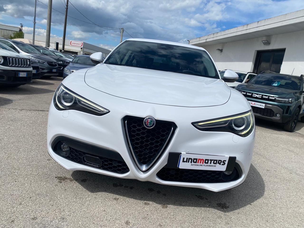 Alfa Romeo Stelvio 2.2 Turbodiesel 180 CV AT8 RWD Super