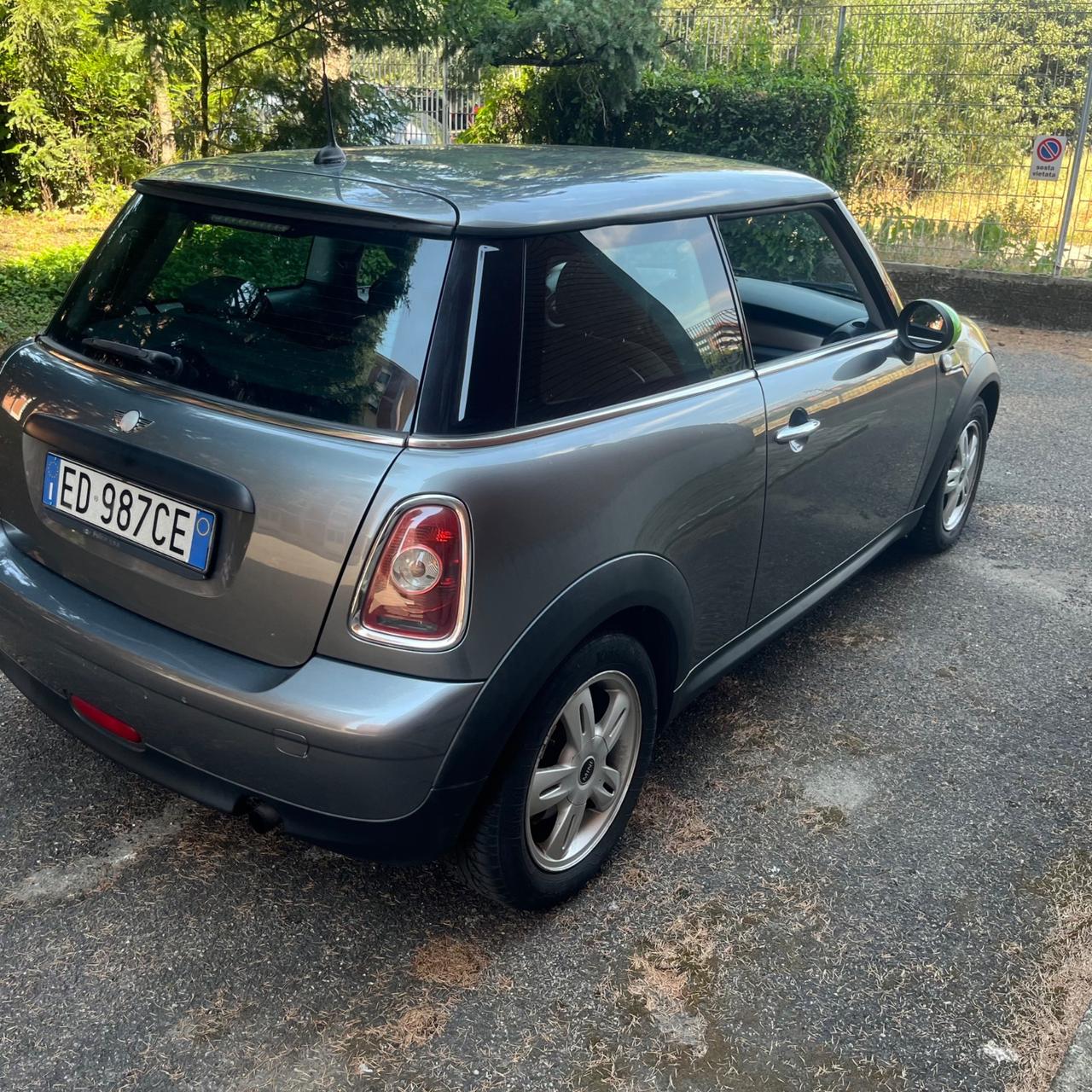 Mini 1.6 16V One (55kW) GPL