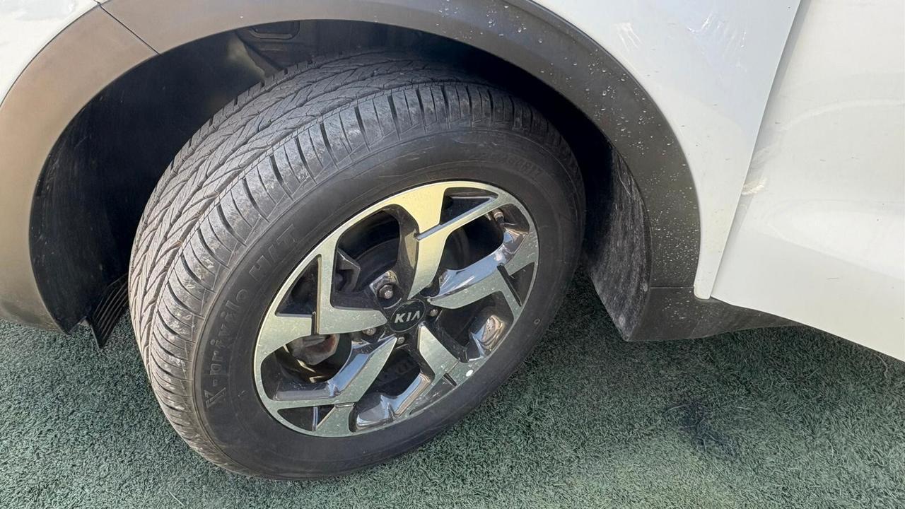 Kia Sportage 1.6 GPL + BENZINA 2018/09 -2022/09 GAFD CC1591 CV132 KW 97 SUV 5P