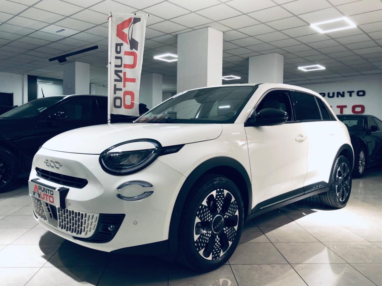 Fiat 600 Hybrid 100 CV DCT MHEV La Prima