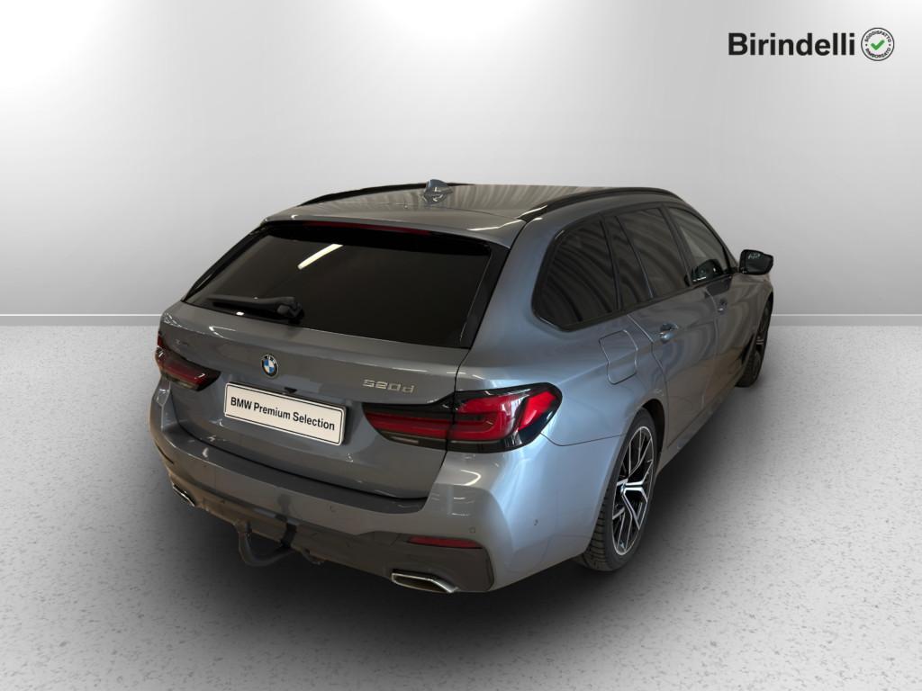 BMW Serie 5(G30/31/F90) - 520d 48V xDrive Touring Msport