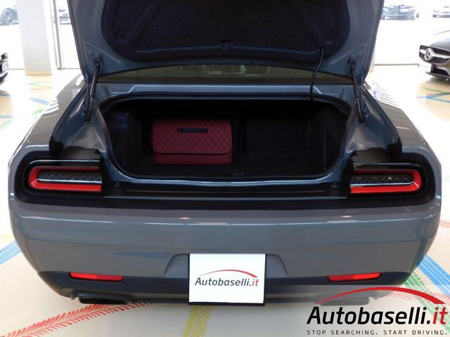 DODGE Challenger CHALLENGER SRT HELLCAT SUPERCHARGED HEMI 717CV