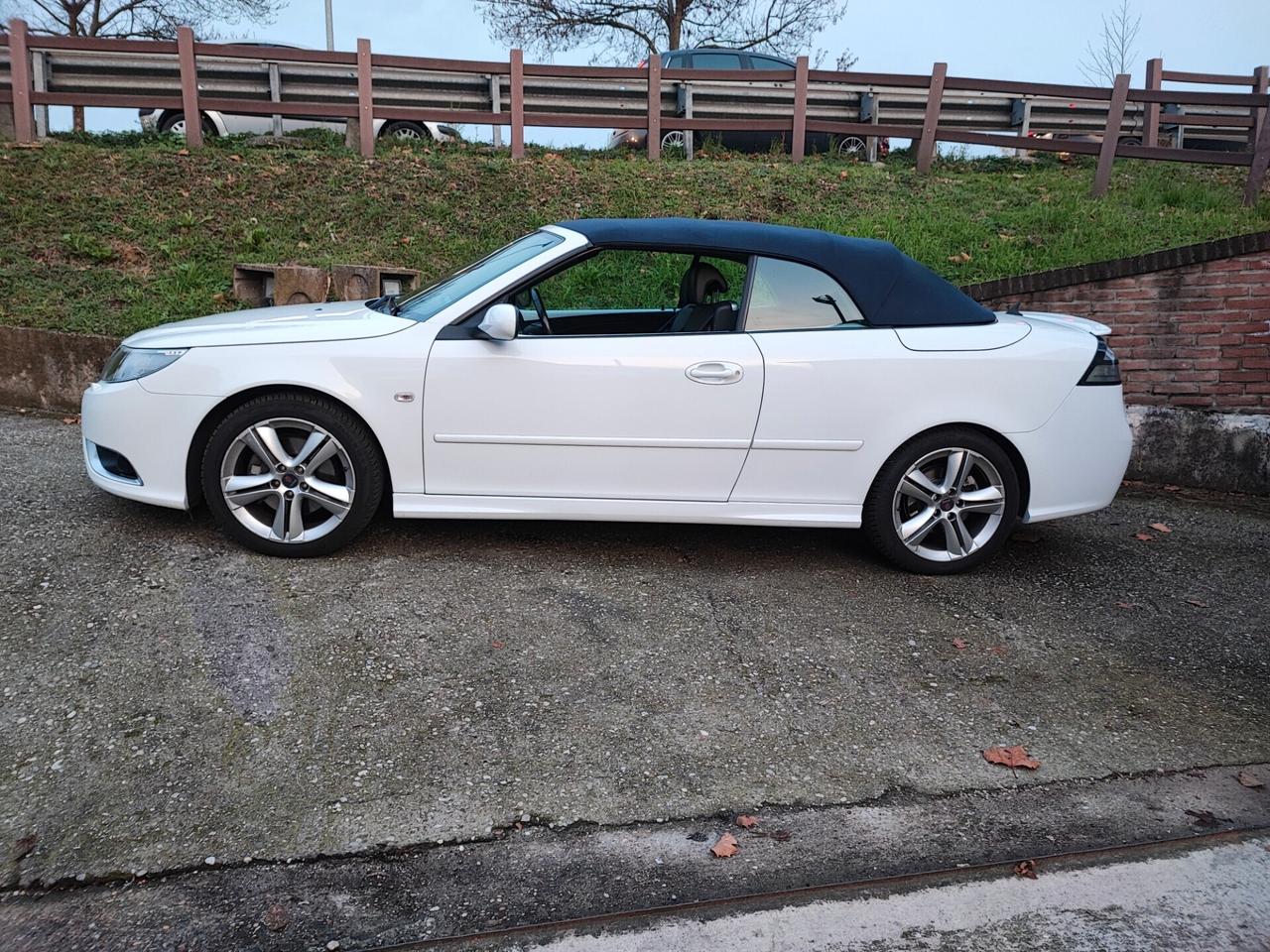 Saab 9-3 Cabriolet 1.9 TTiD 180CV Aero KM 102.000