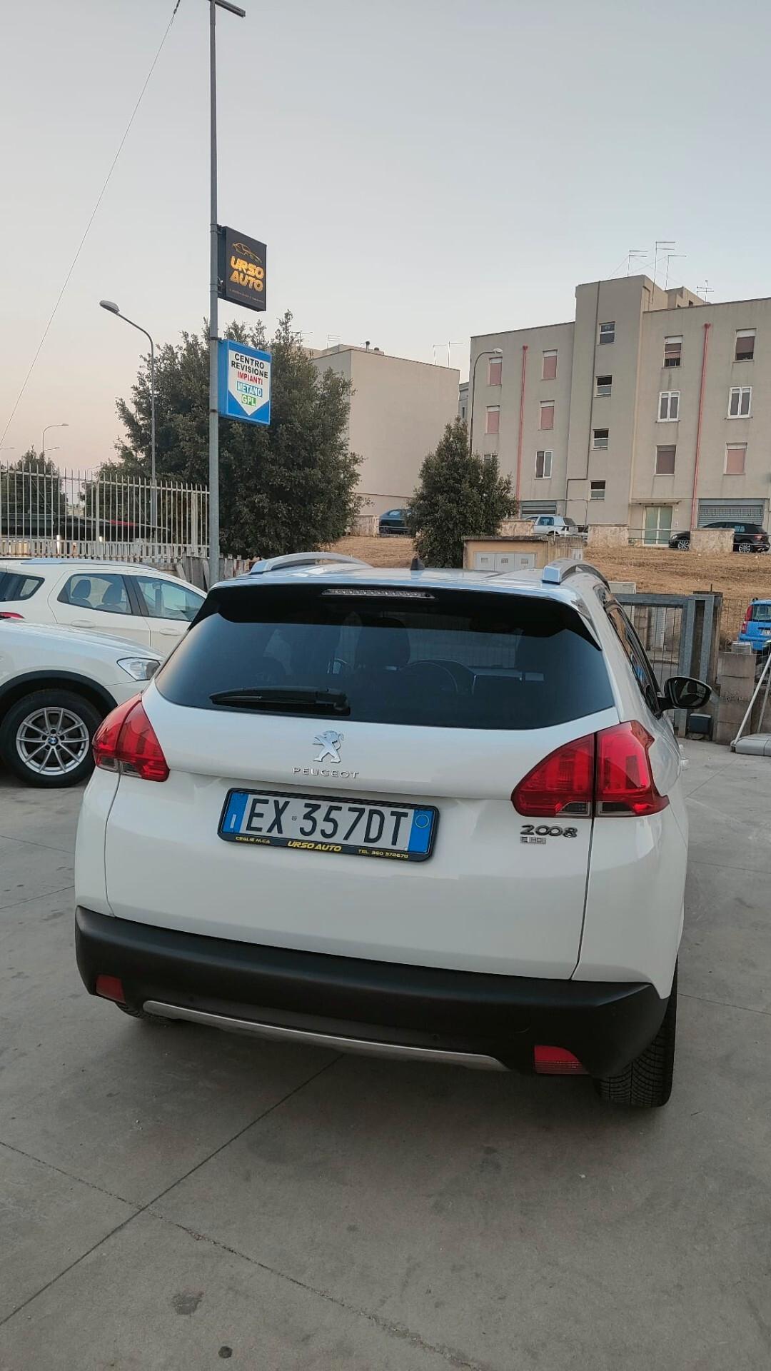 Peugeot 2008 1.6 e-HDi 115 CV Stop&Start Allure