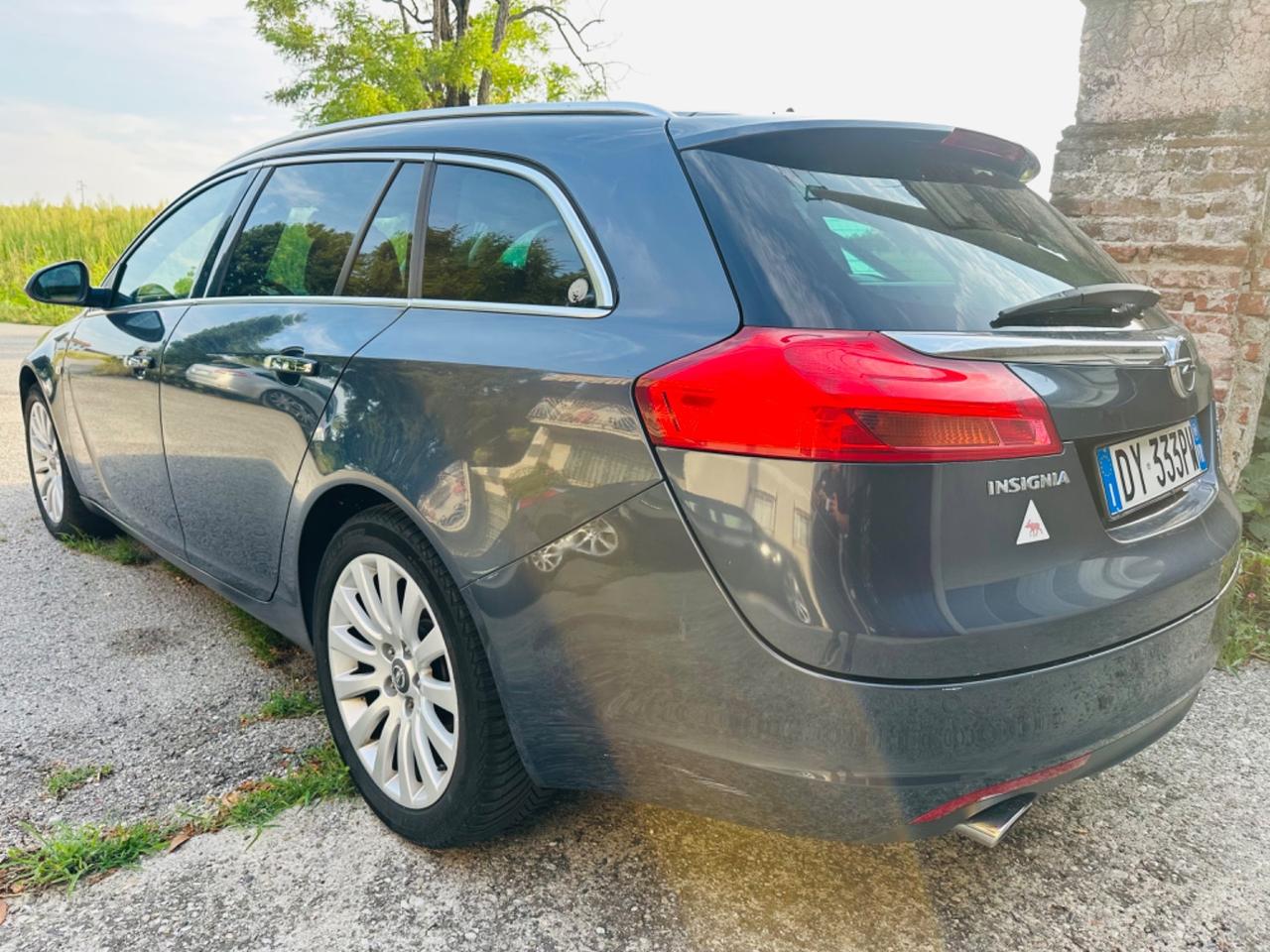 Opel Insignia 1.6 Turbo 180CV Sports Tourer Cosmo