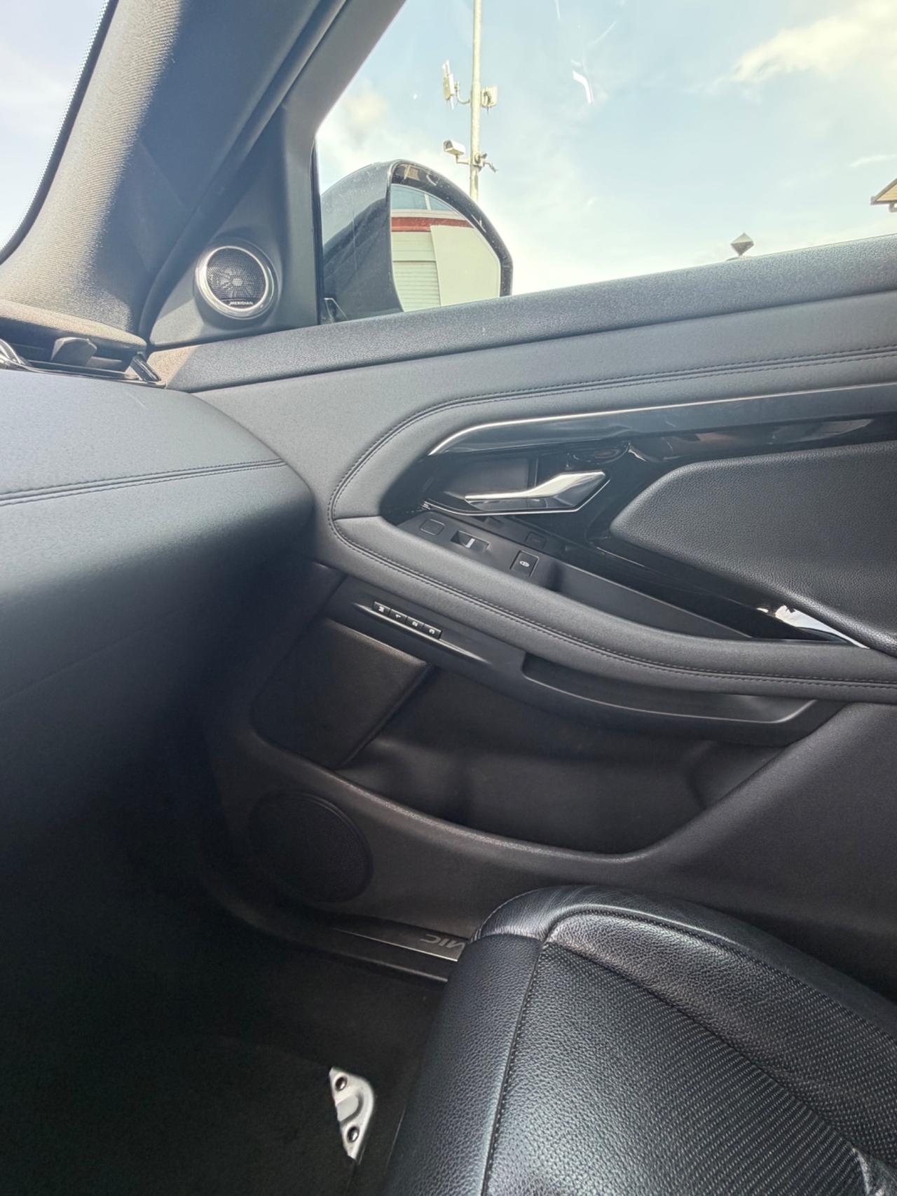 Land Rover Range Evoque 1.5 I3 PHEV 300 CV AWD Auto R-Dynamic SE