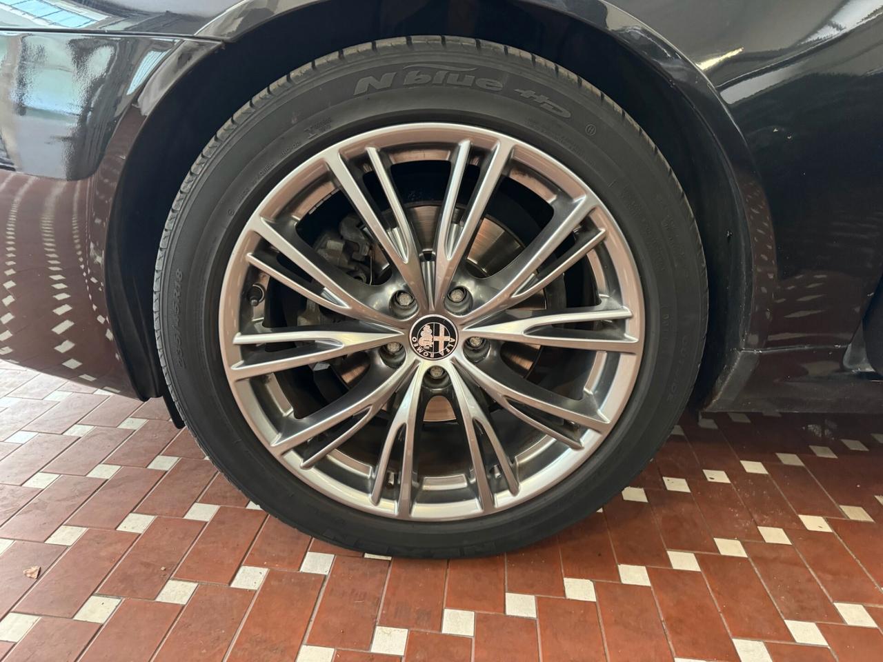 Alfa Romeo 159 1.9 JTDm Sportwagon Distinctive