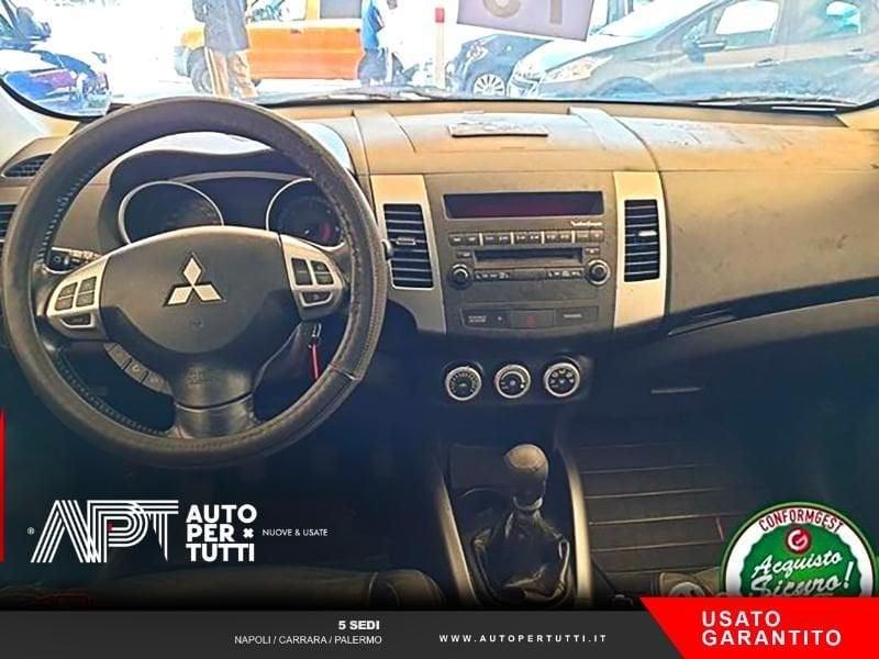 Mitsubishi Outlander Outlander 2.0 di-d Instyle 7p.ti dpf