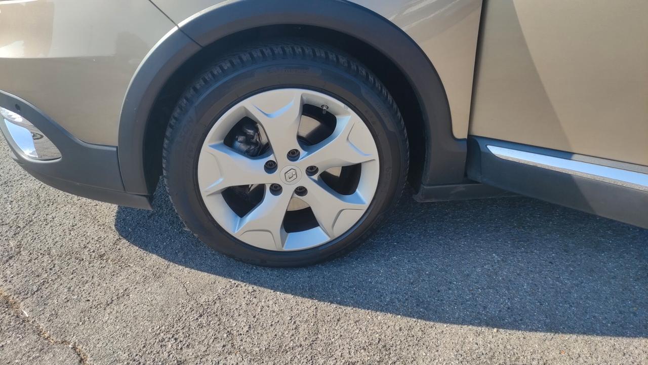 Renault Scénic XMod Cross 1.5 dCi AUTOMATICA Neopatentati - 2015