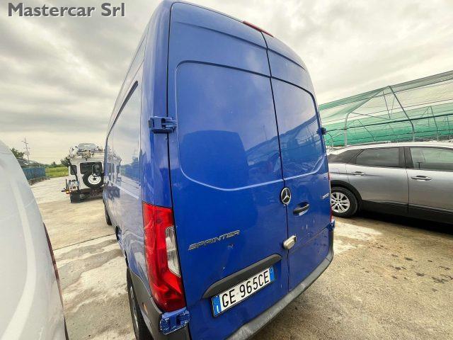 MERCEDES-BENZ Sprinter Sprinter 311 CDI 114cv Furgone - GE965CE