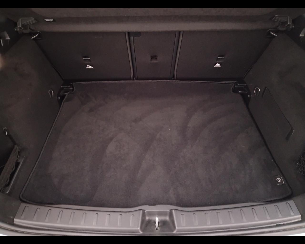Mercedes-Benz GLA-H247 2020 - GLA 200 d Premium auto