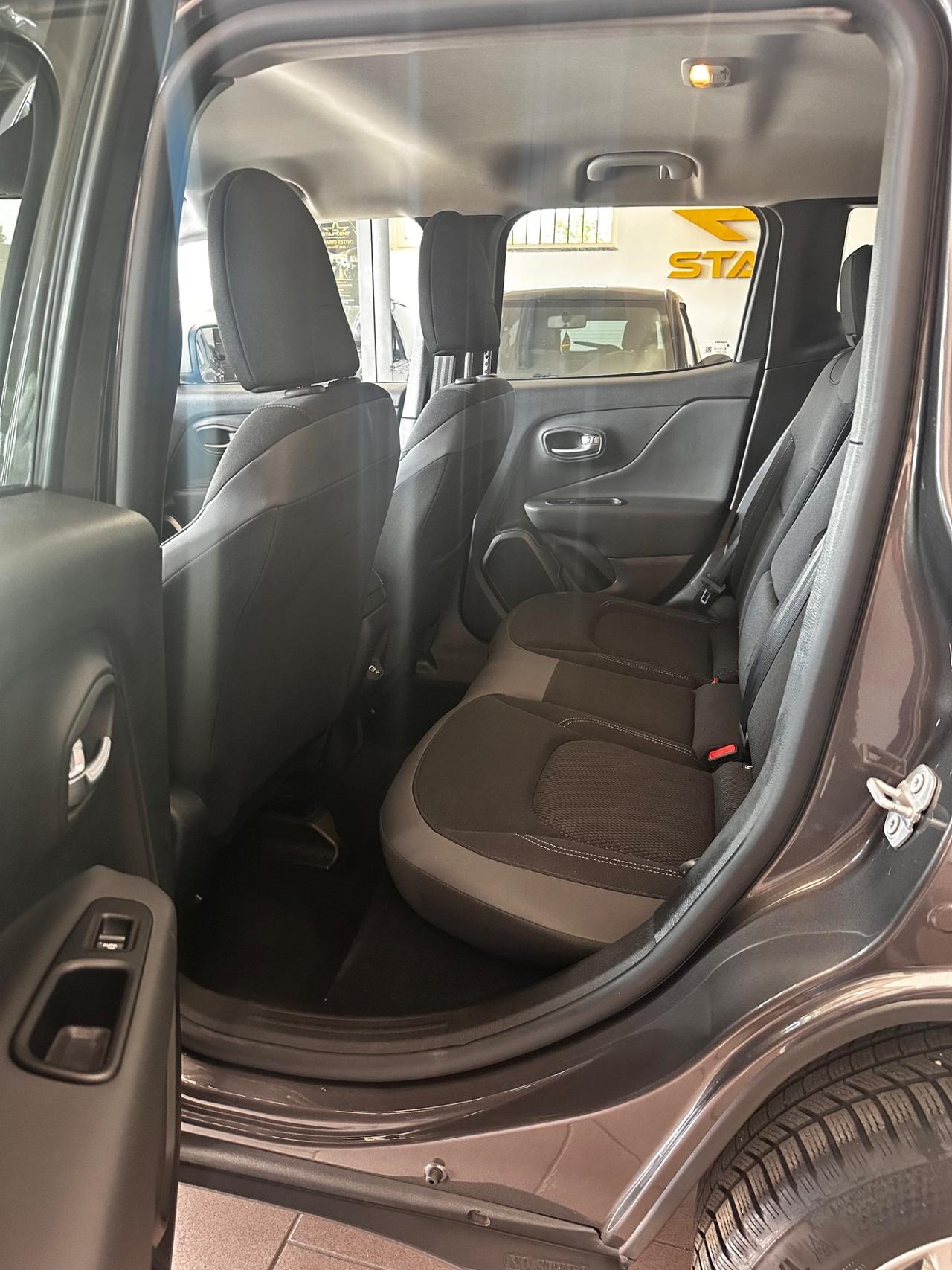 Jeep Renegade 1.3 T4 DDCT Limited