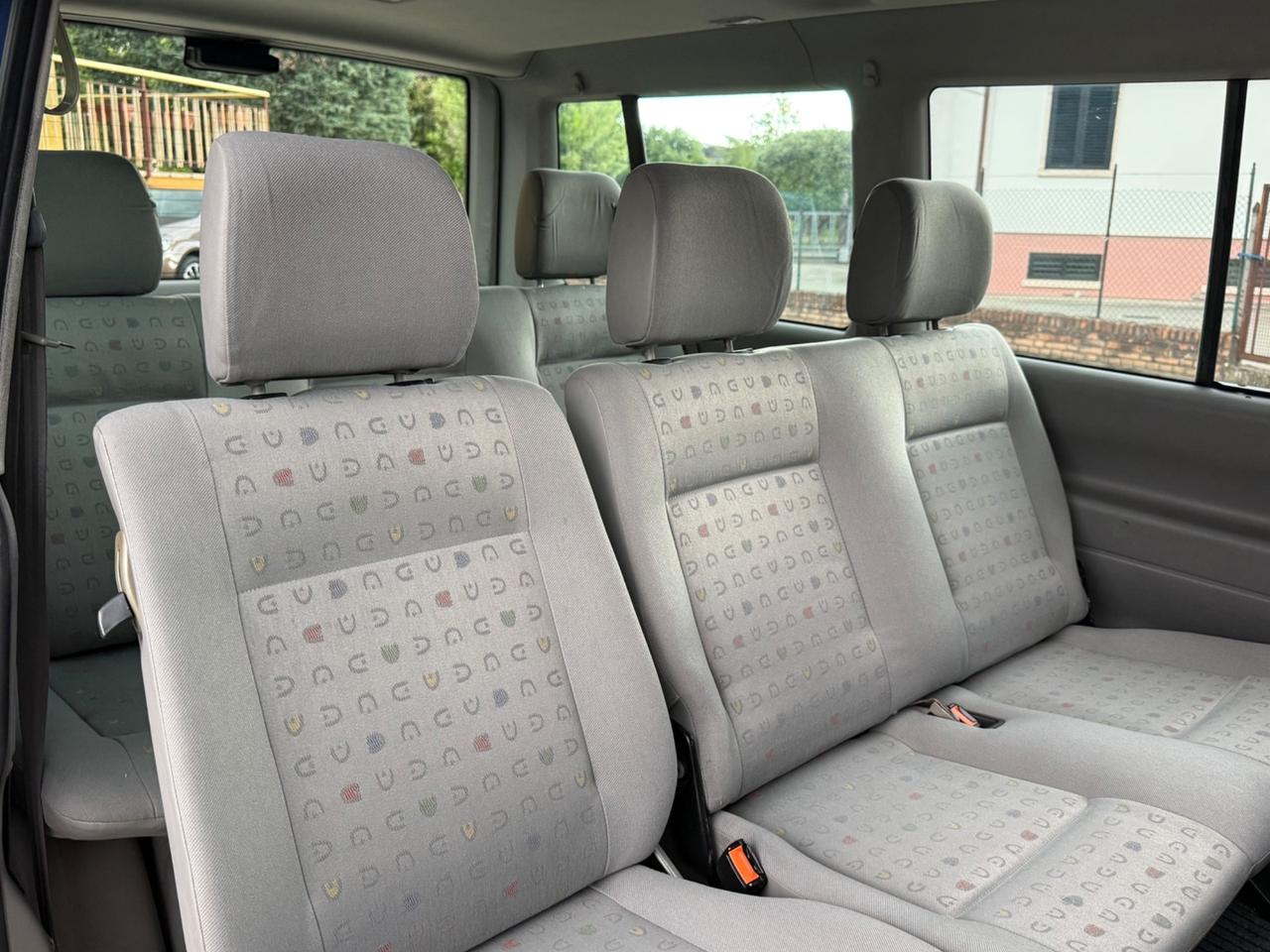 Volkswagen Caravelle/Multivan Caravelle 2.5 TDI/102CV Comfortline